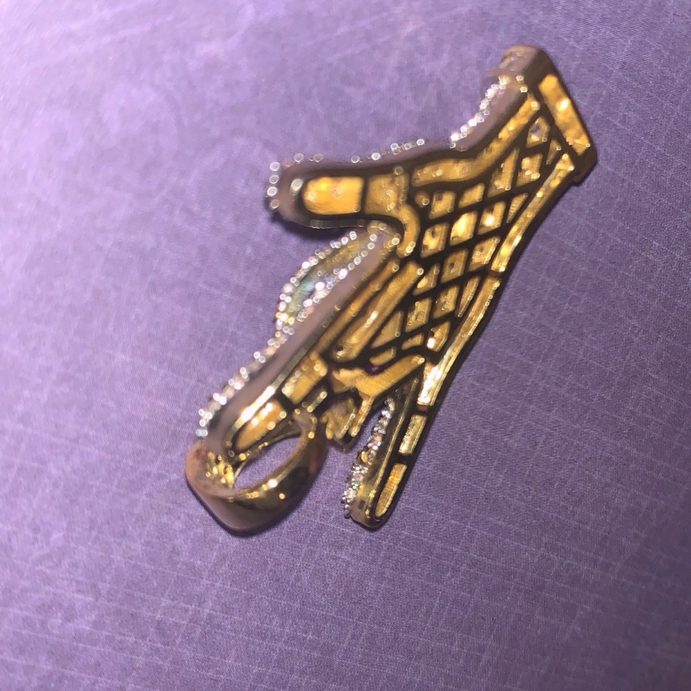 Hip Hop Peace Sign Pendant - Picture 5 of 6